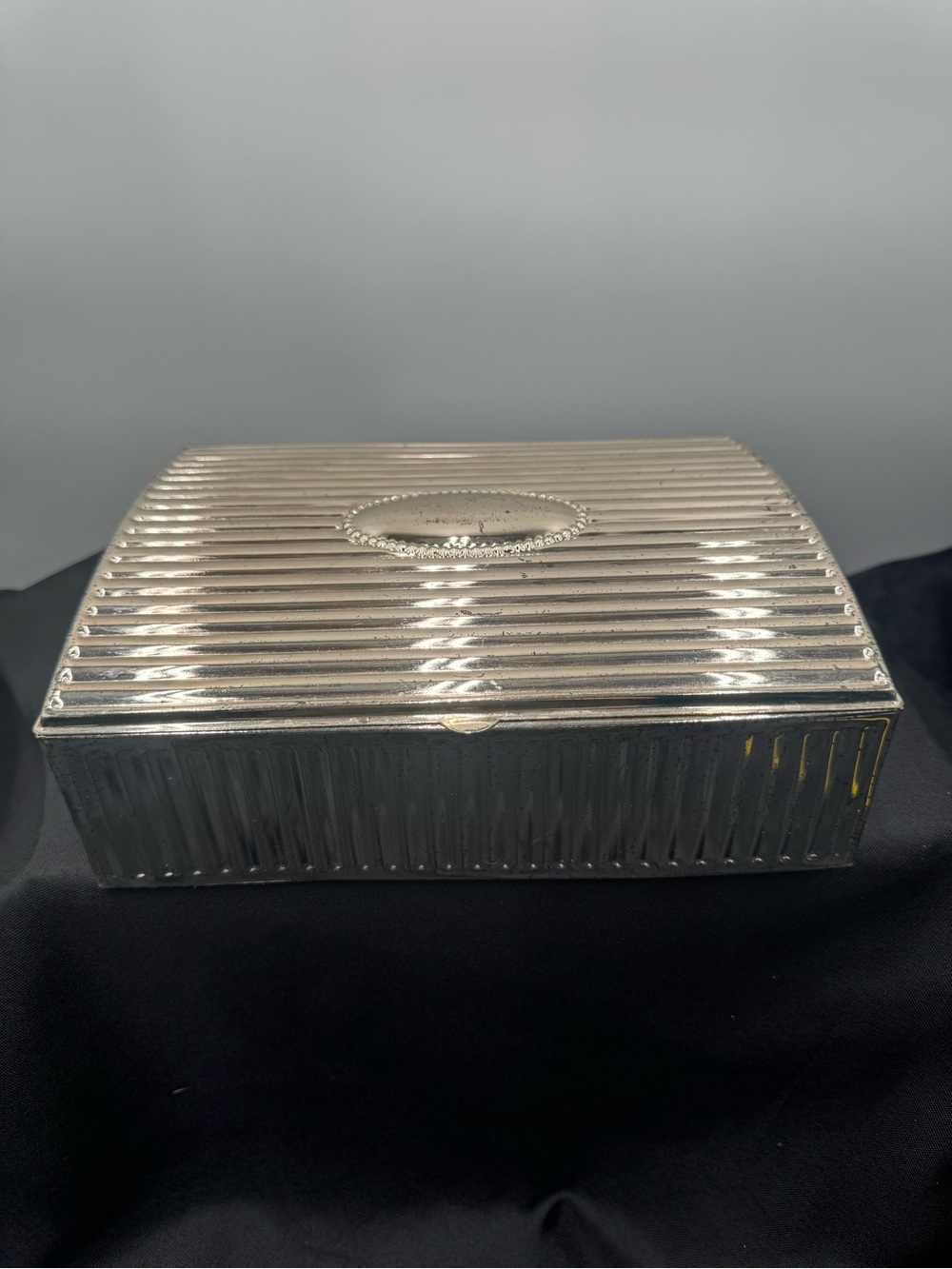 Godinger Silver Ribbed Jewelry Trinket Box